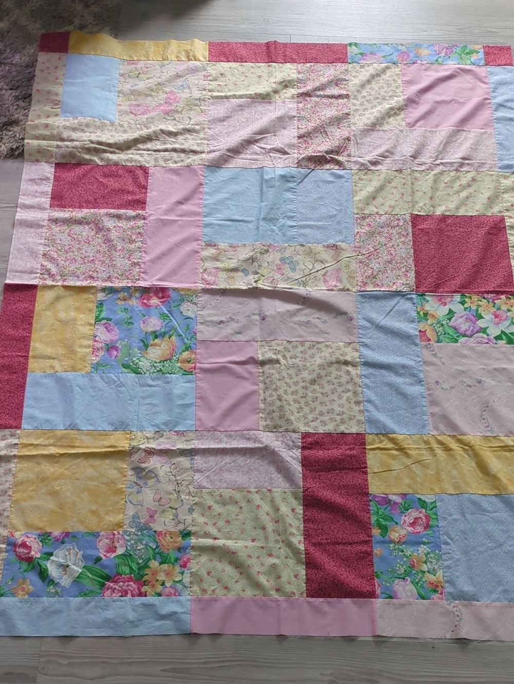 Handmade Unfinished Quilt Top UFO Floral Patchwork Cottagecore 69 x 53
